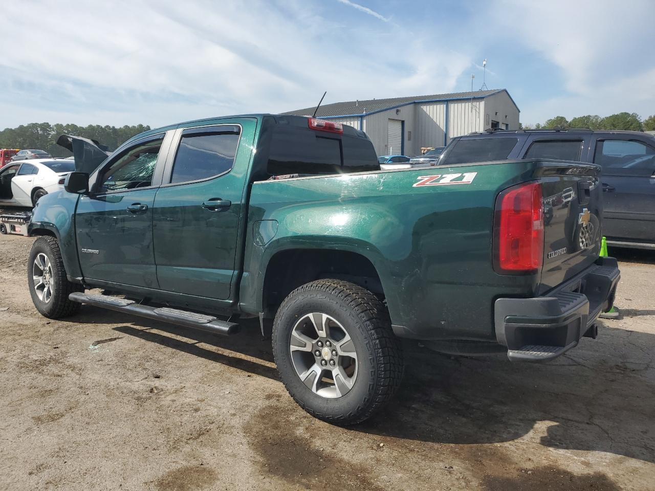2016 Chevrolet Colorado Z71 - Фото 2
