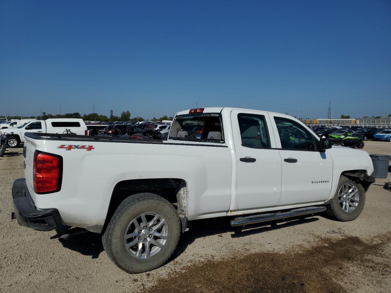 2014 Chevrolet Silverado K1500 - Фото 3