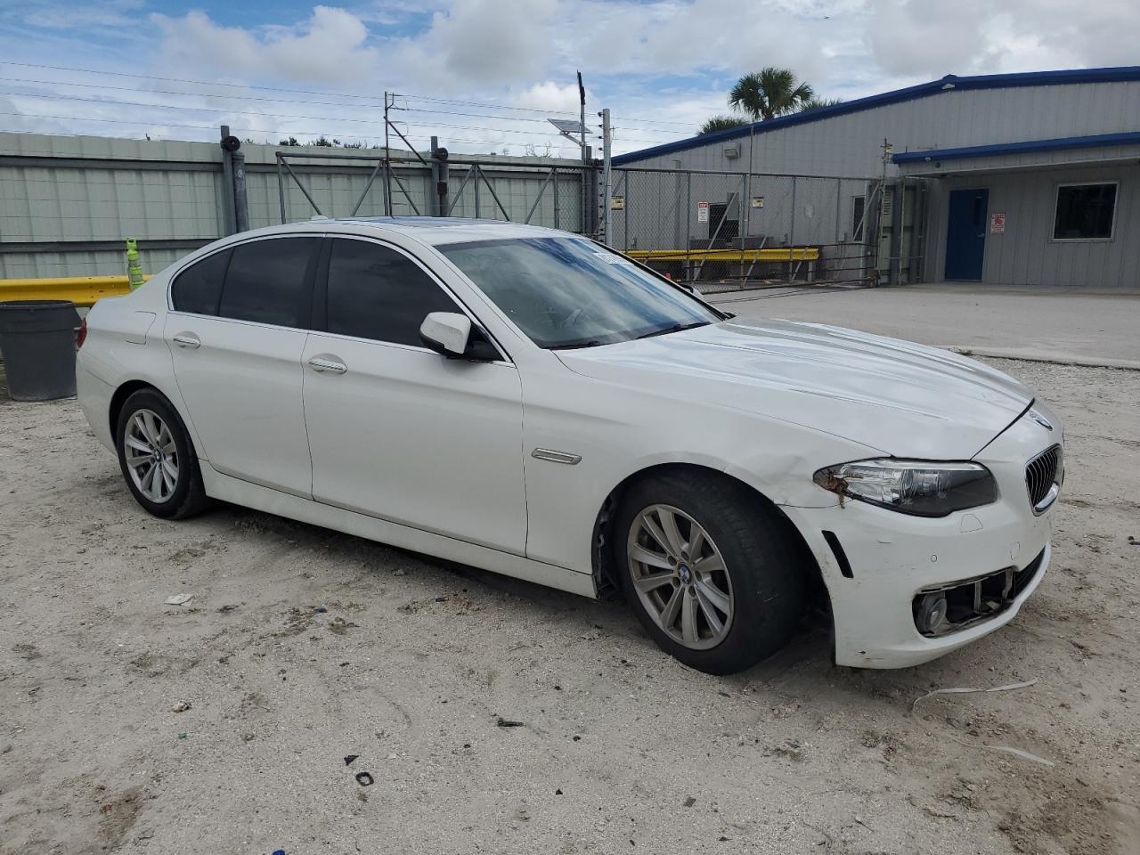 2015 BMW 528 I - Фото 4