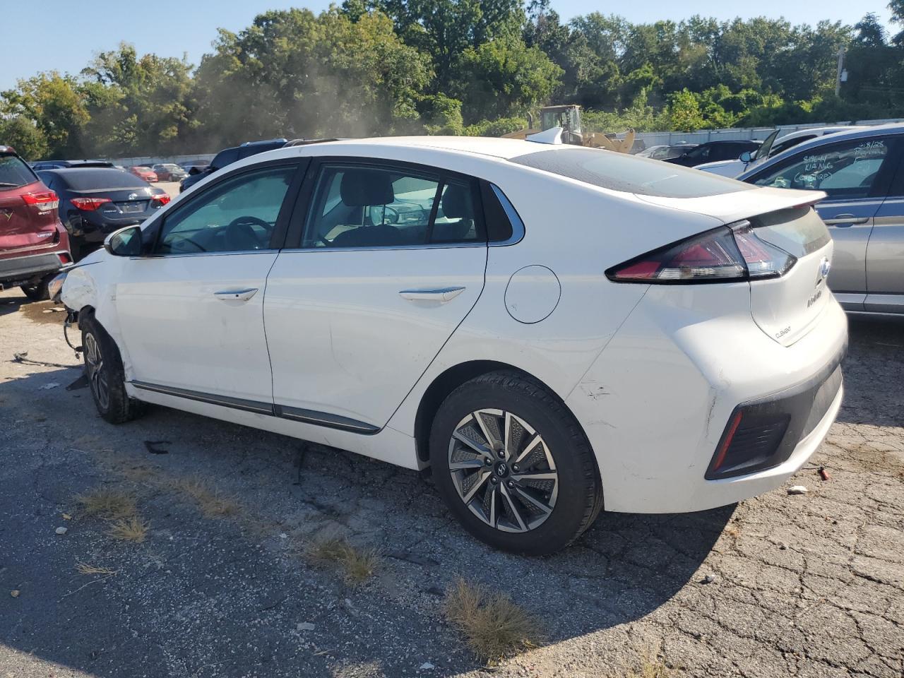 2020 Hyundai Ioniq Limited - Фото 2