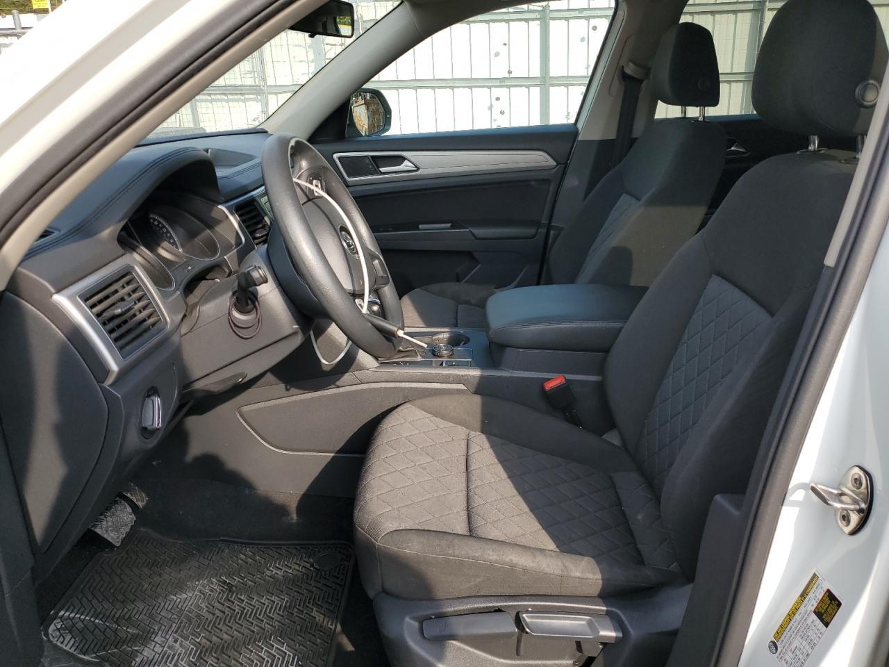 2019 Volkswagen Atlas S - Фото 7