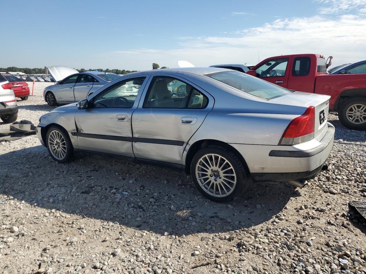 2002 Volv S60 2.4T - Фото 2