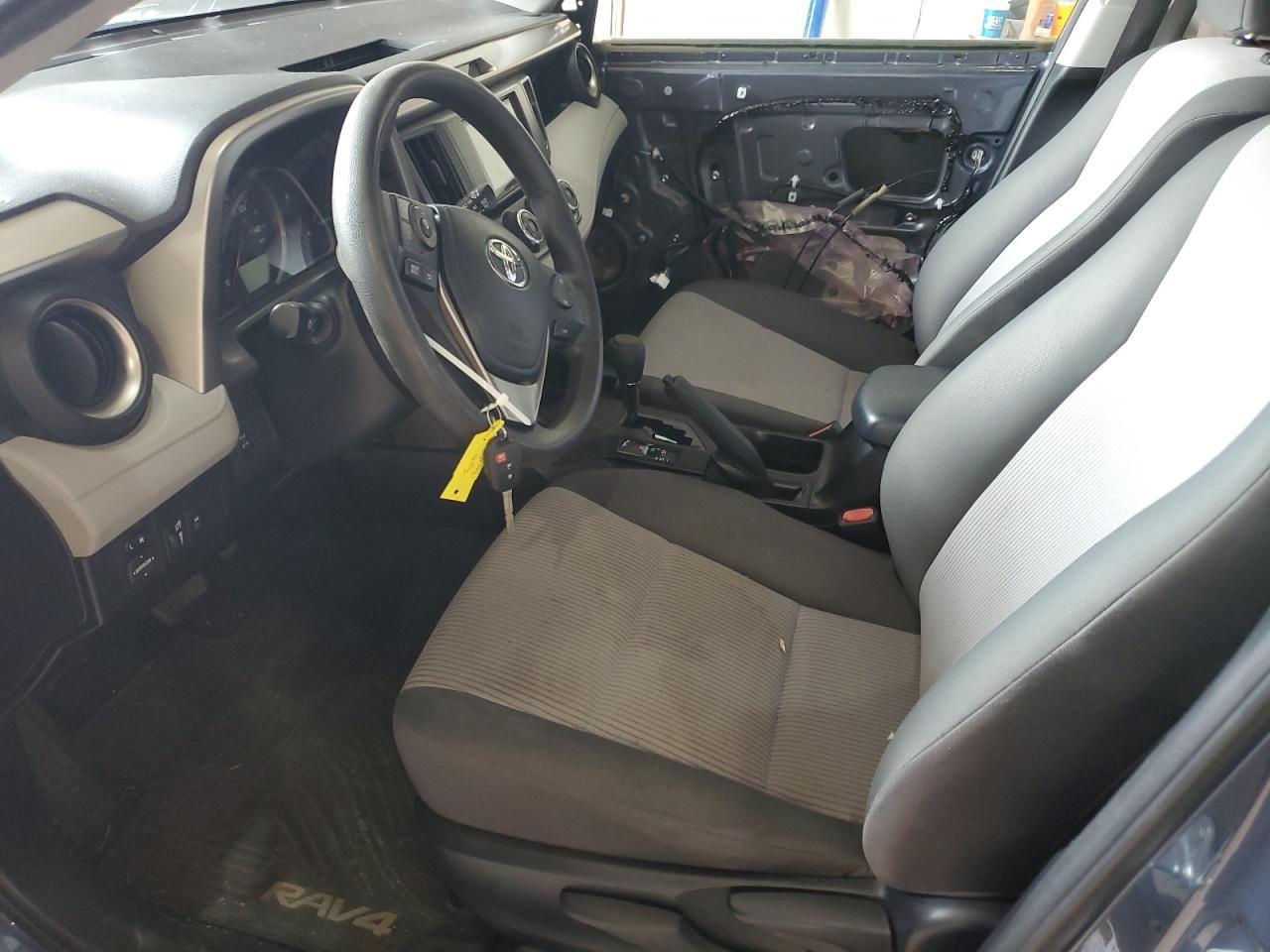 2014 Toyota Rav4 Le - Image 7