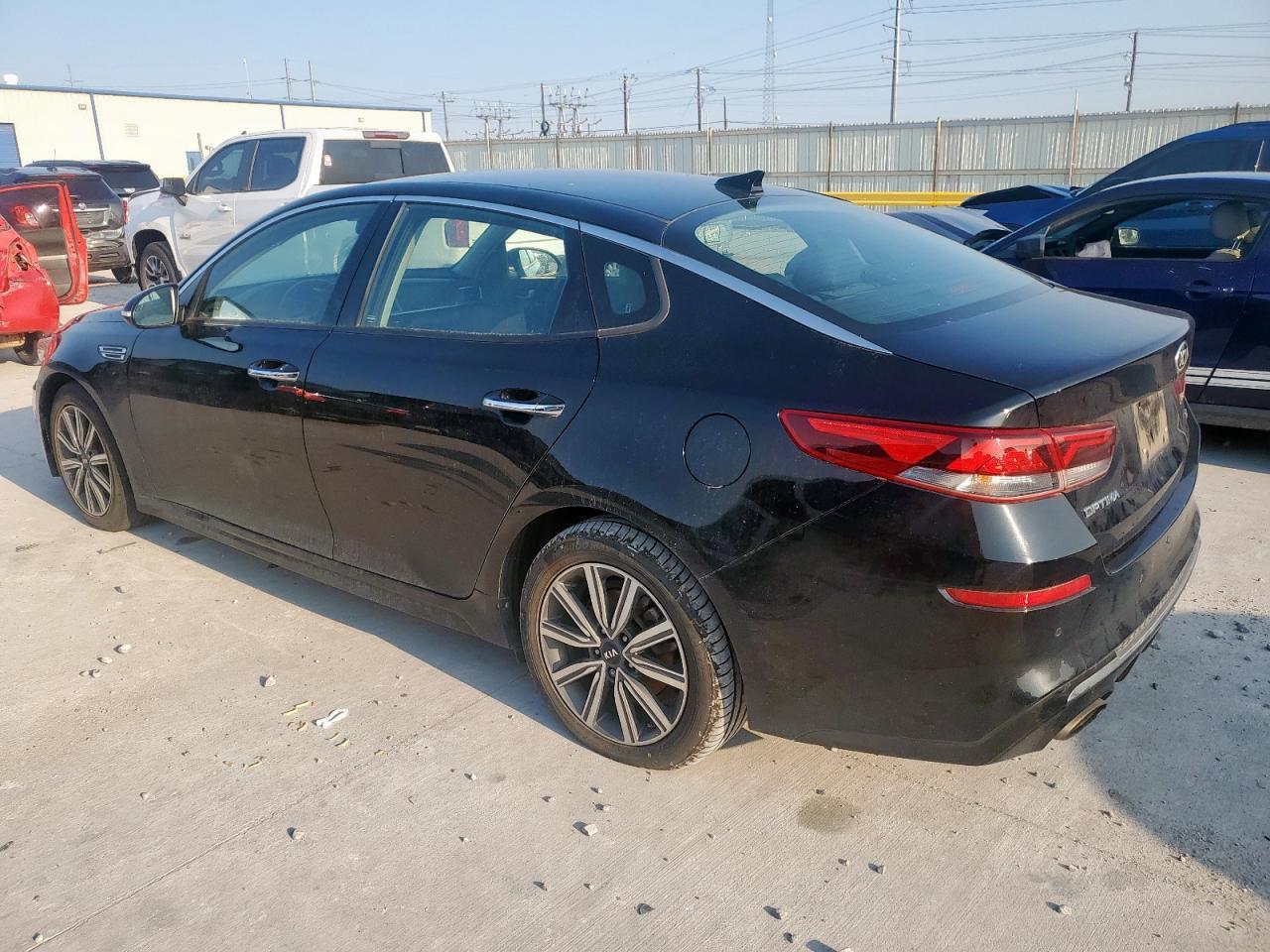 2019 Kia Optima Ex - Image 2