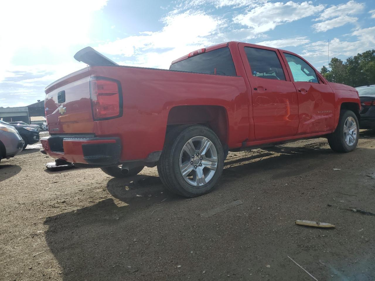 2018 Chevrolet Silverado C1500 Custom - Image 3
