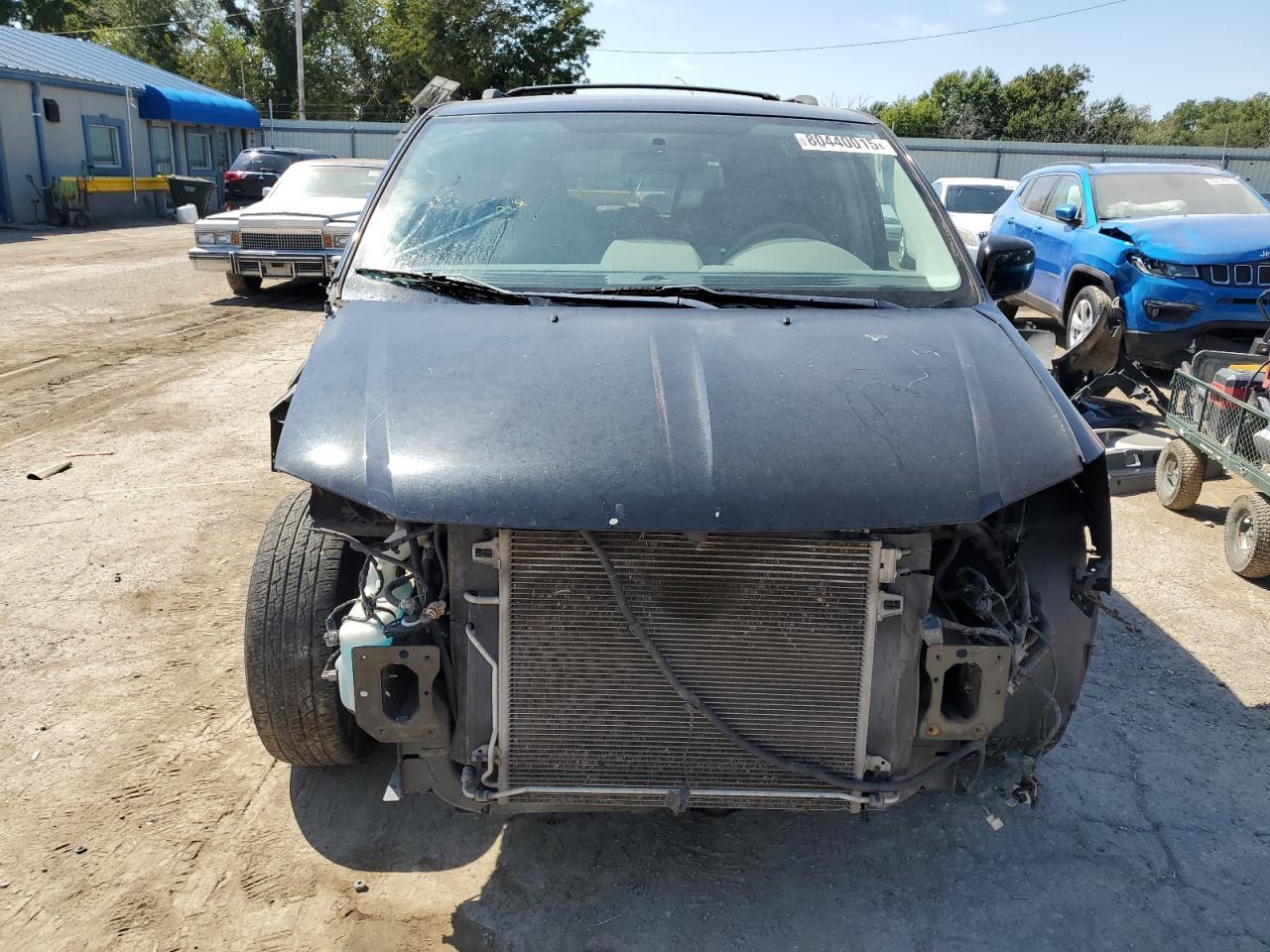 2010 Dodge Grand Caravan Sxt - Image 5