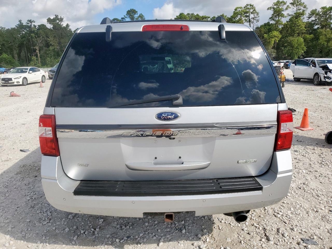 2015 Ford Expedition Xlt - Фото 6