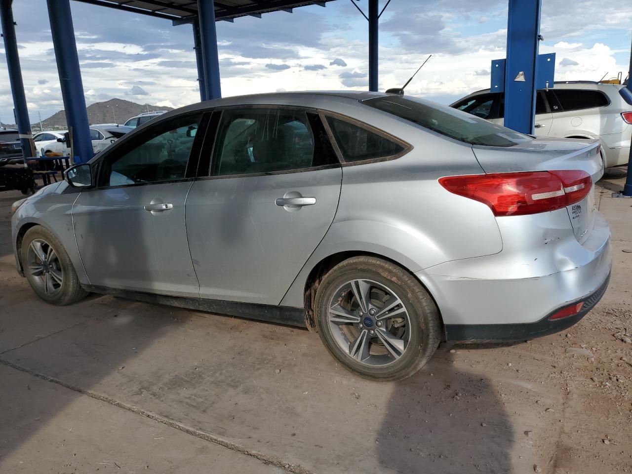 2017 Ford Focus Se - Фото 2