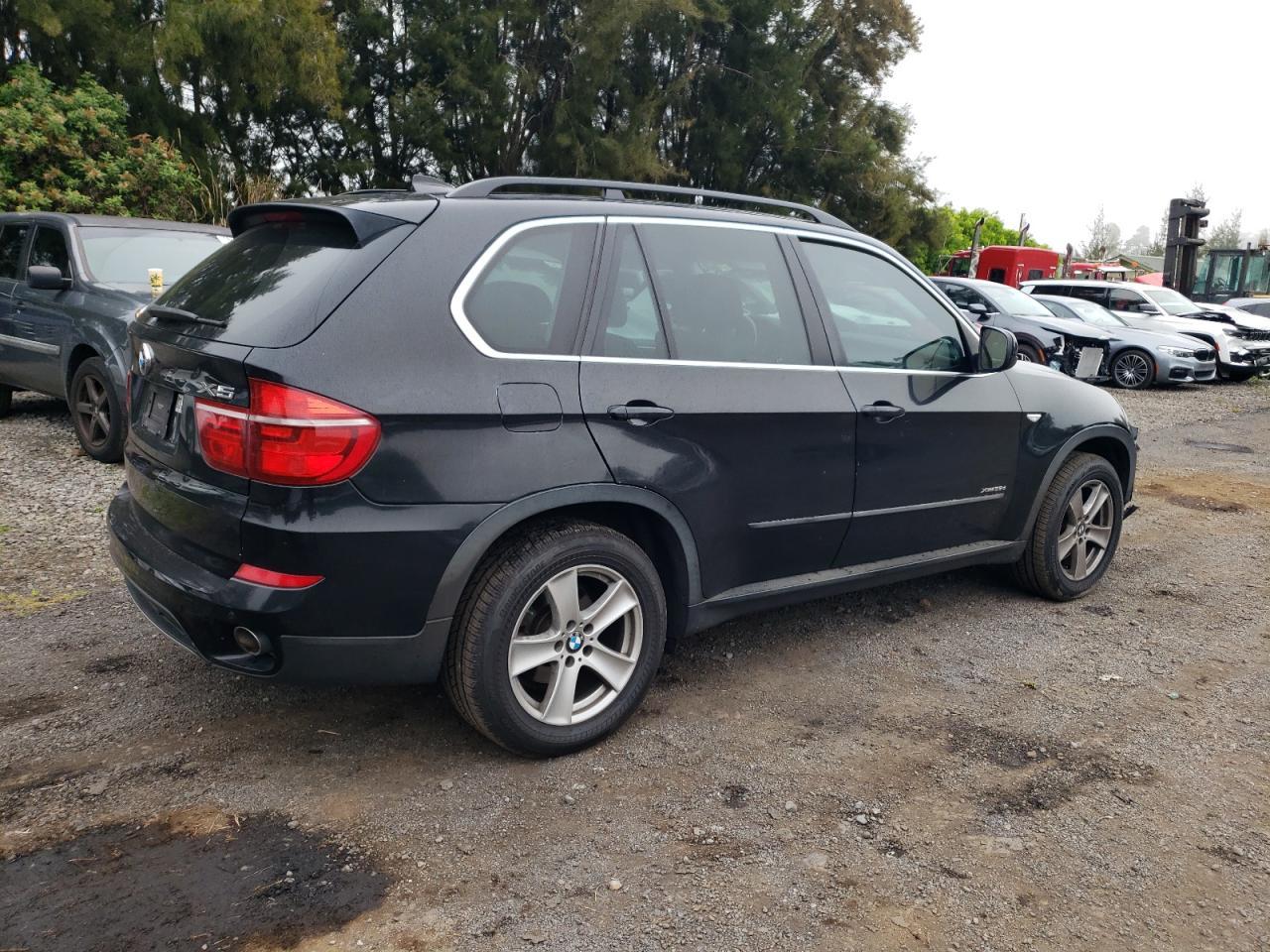 2013 BMW X5 xDrive35D - Image 3