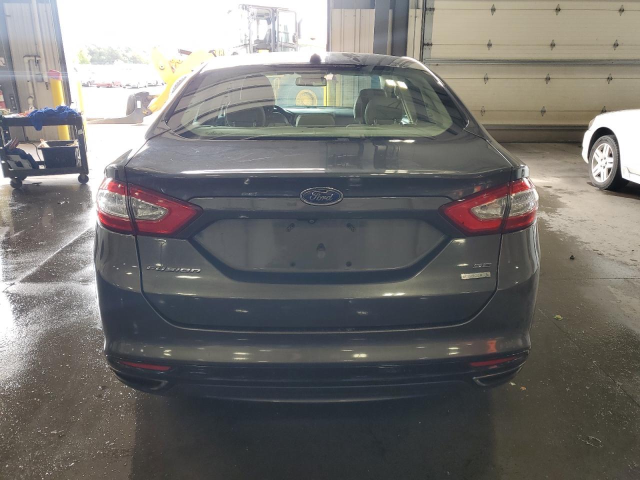 2015 Ford Fusion Se - Фото 6