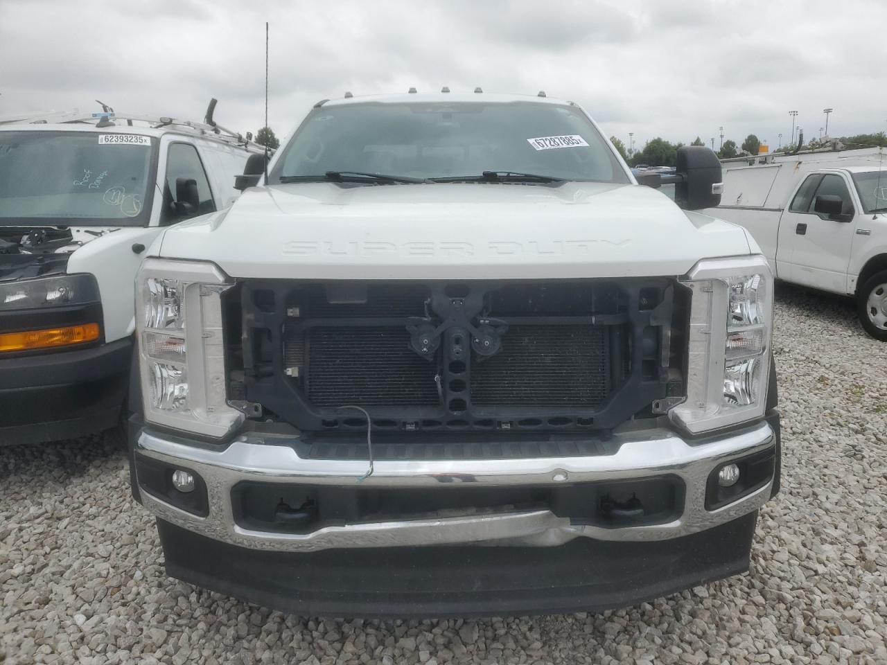 2023 Ford F550 Super Duty - Image 5