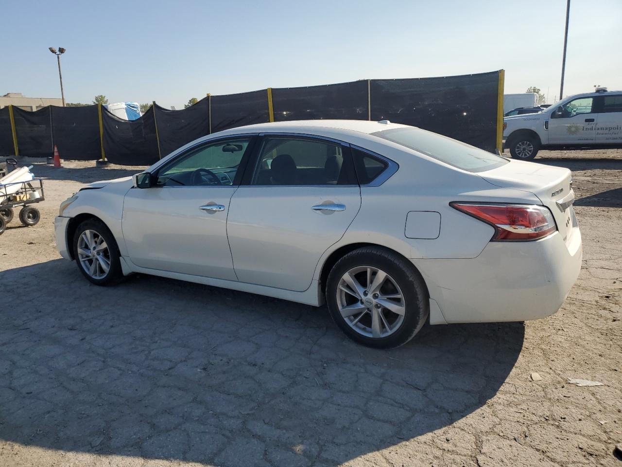 2014 Nissan Altima 2.5 - Image 2