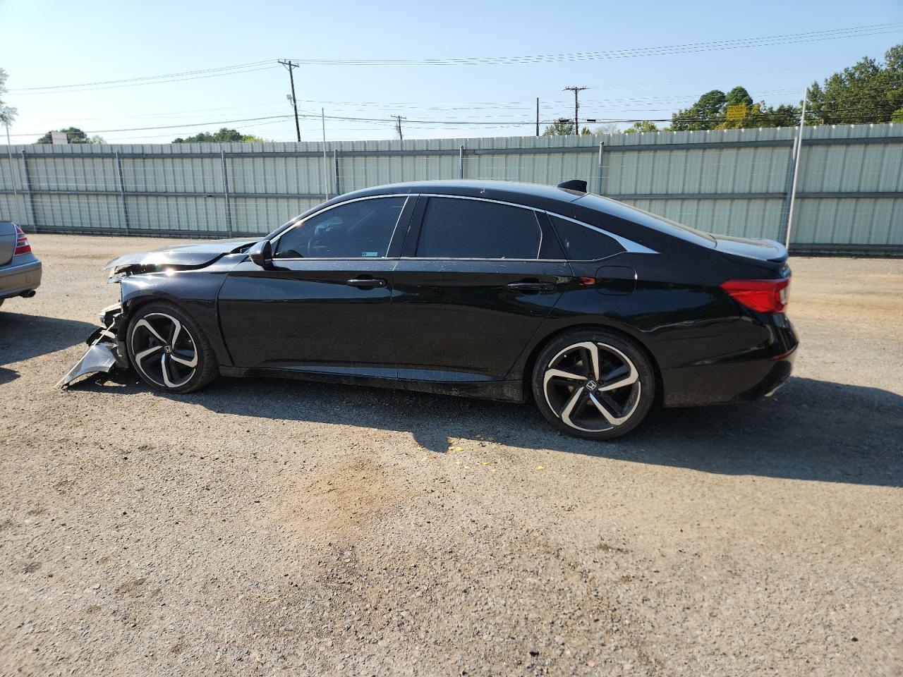 2020 Honda Accord Sport - Image 2