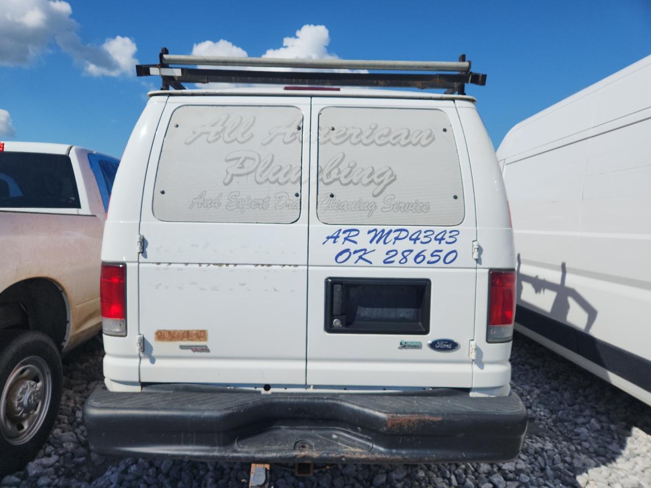 2013 Ford Econoline E250 Van - Image 6