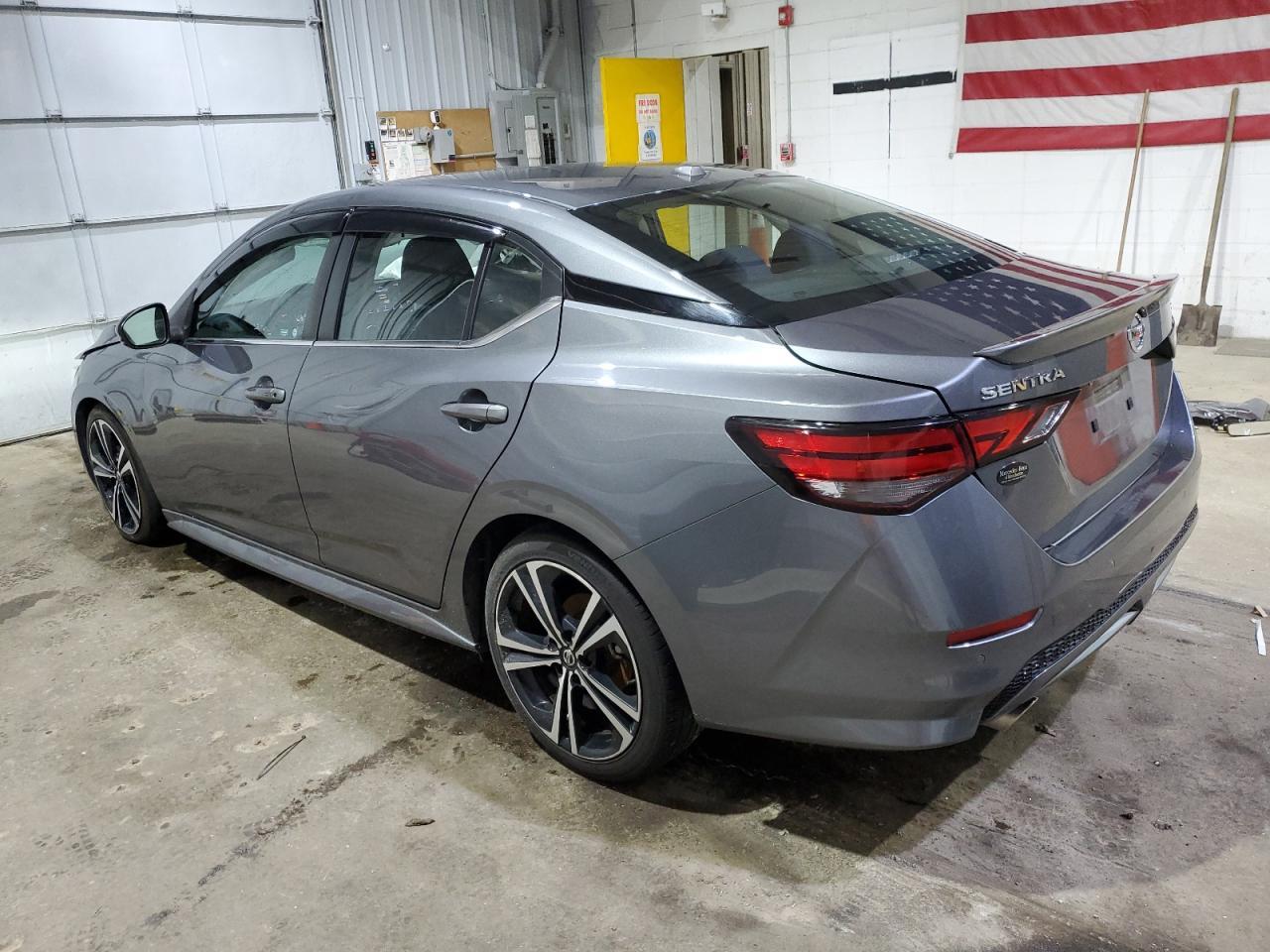 2020 Niss Sentra Sr - Фото 2