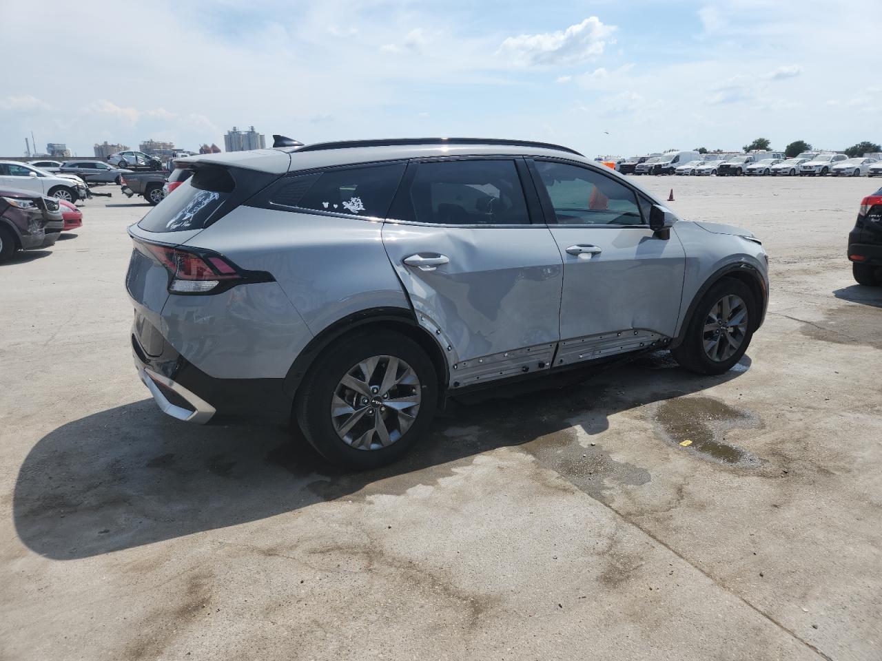 2024 Kia Sportage Sx - Image 3