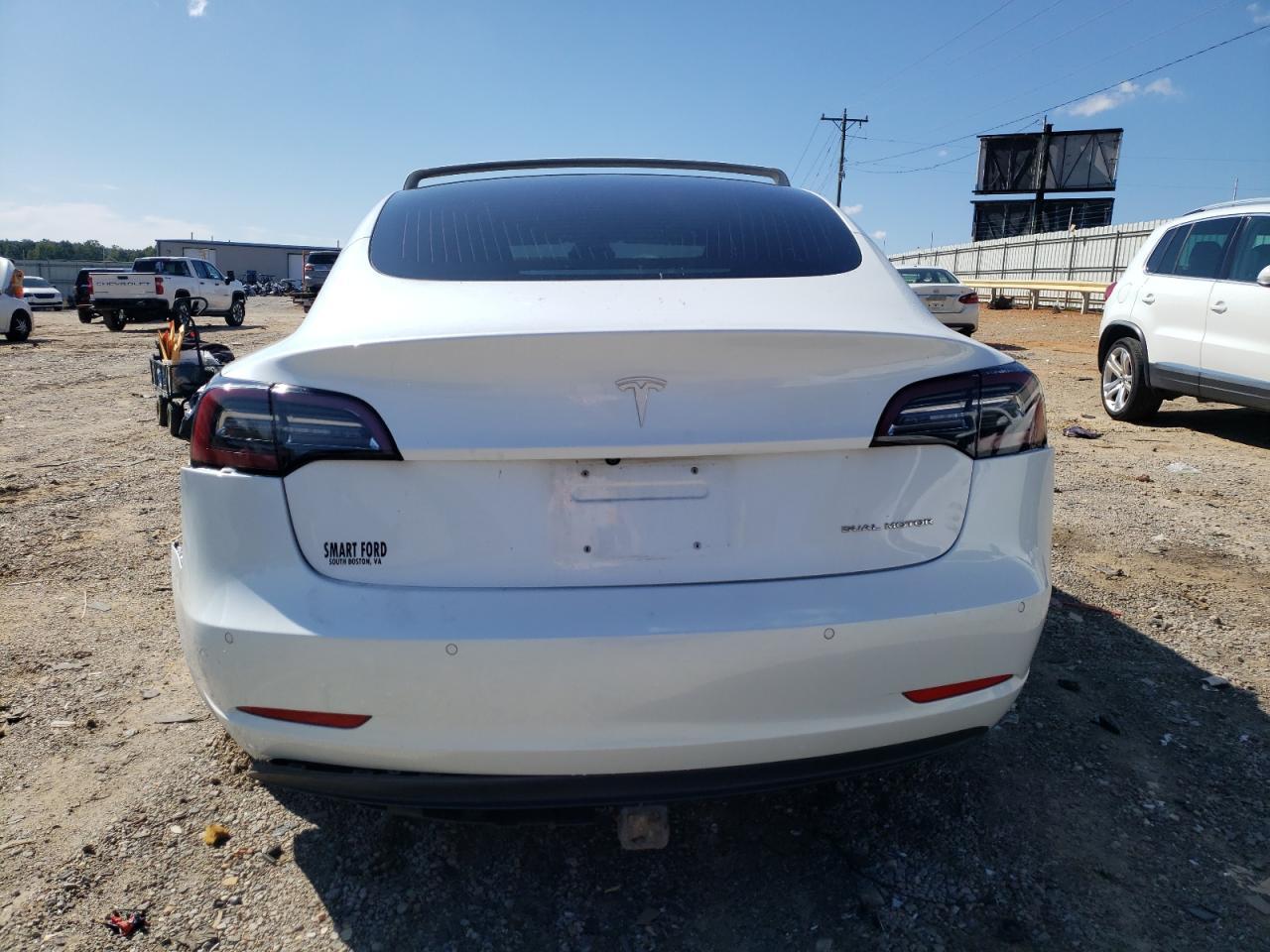 2018 Tesla Model 3 - Фото 6