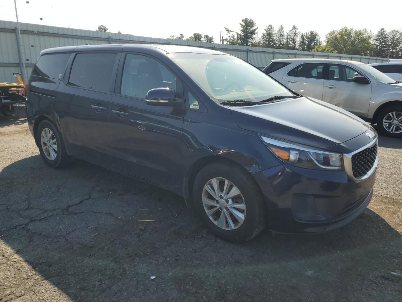2018 Kia Sedona Lx - Фото 4