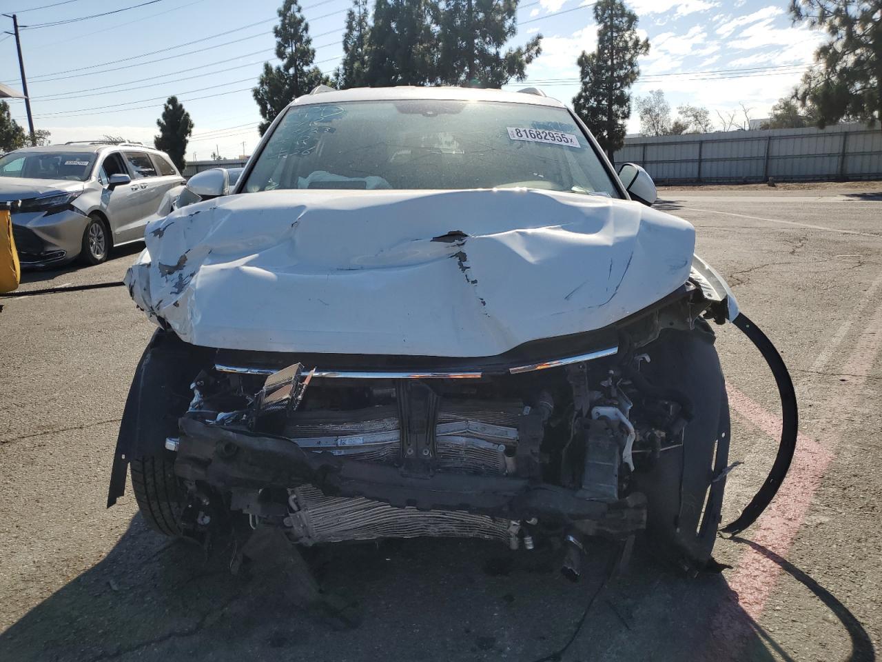 2023 Volkswagen Tiguan S - Фото 5