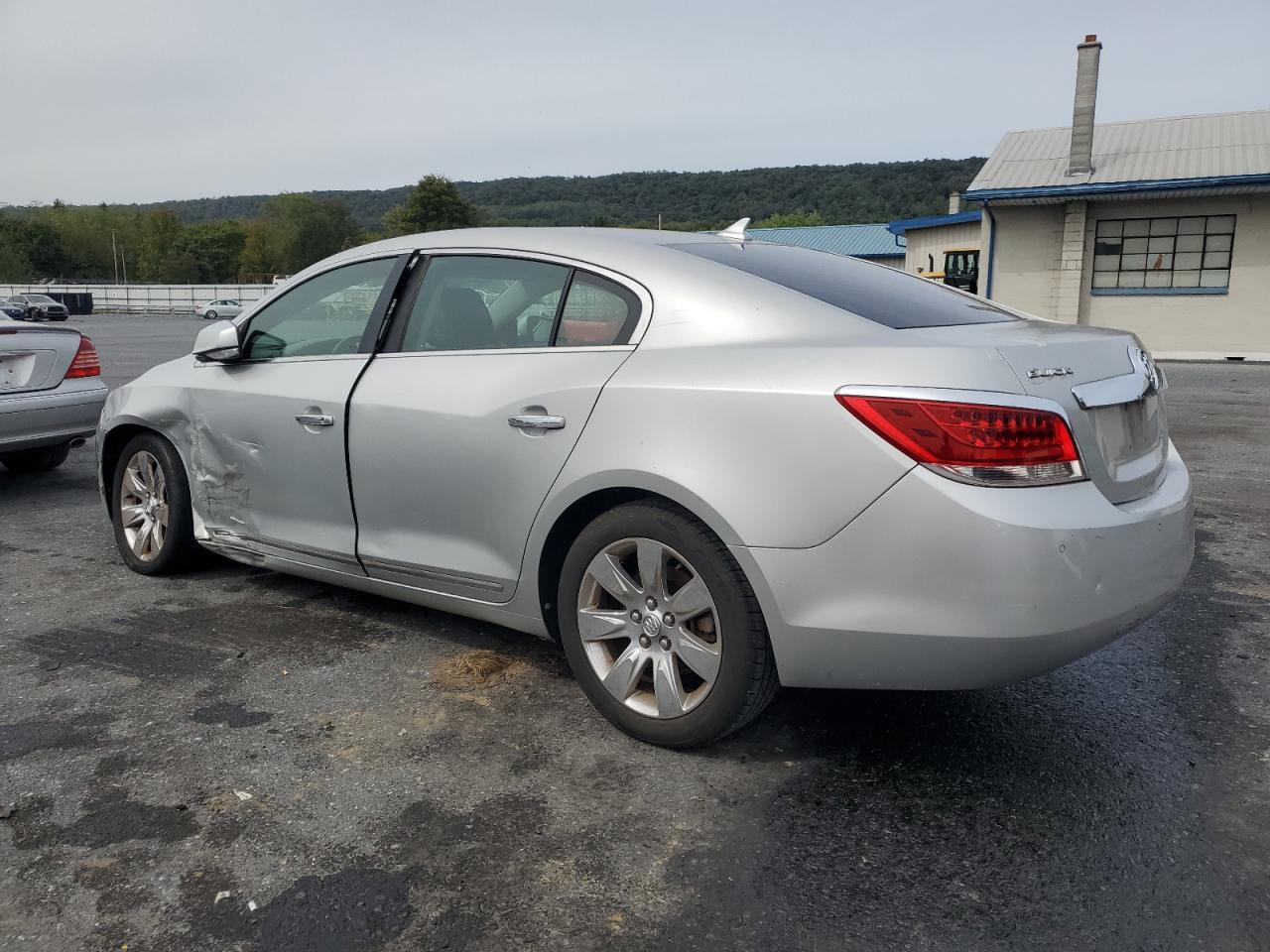 2011 Buick Lacrosse Cxl - Image 3