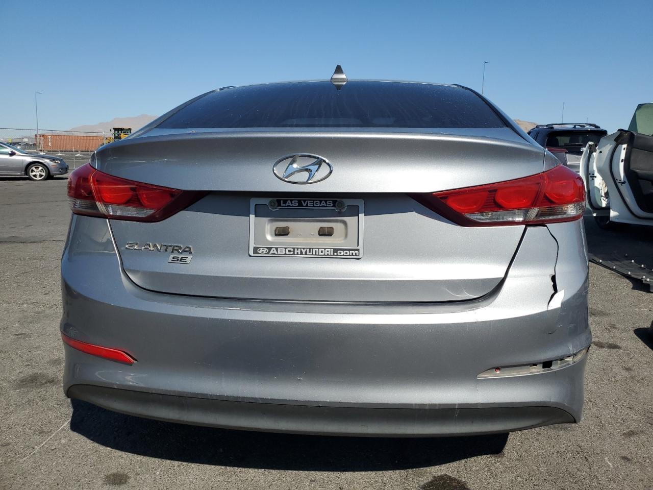 2017 Hyundai Elantra Se - Фото 6