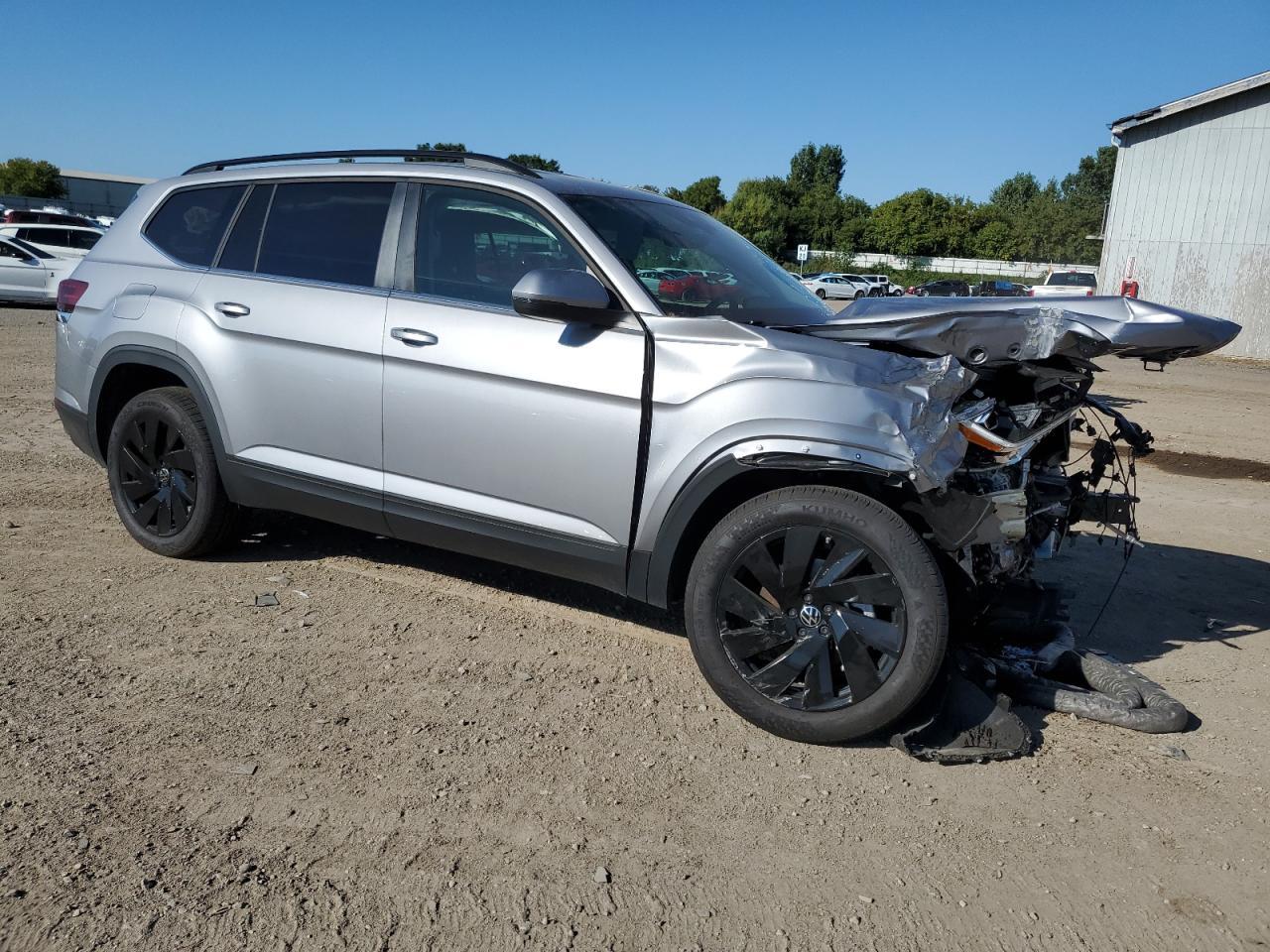 2025 Volkswagen Atlas Se - Image 4