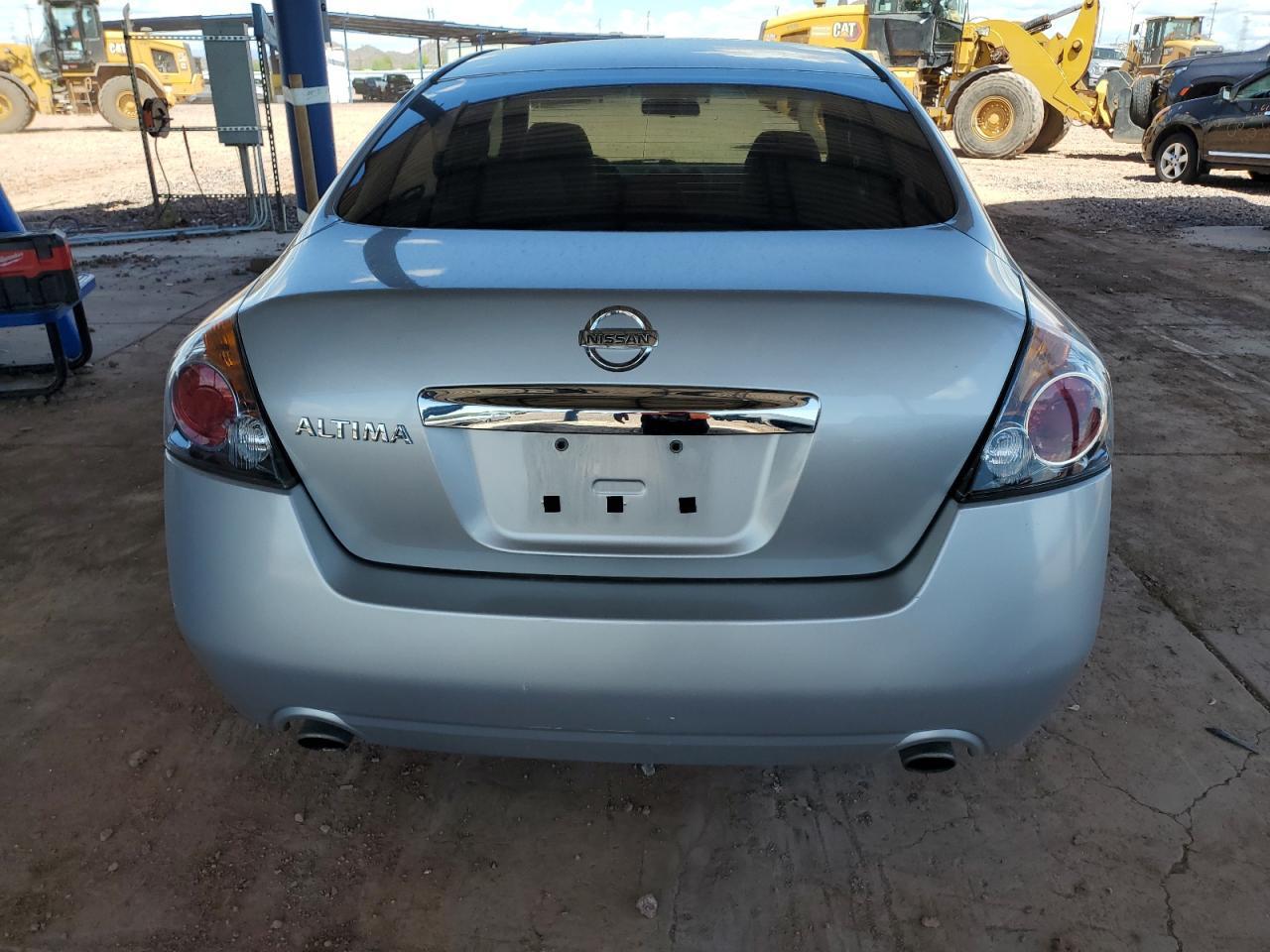 2010 Nissan Altima Base - Фото 6