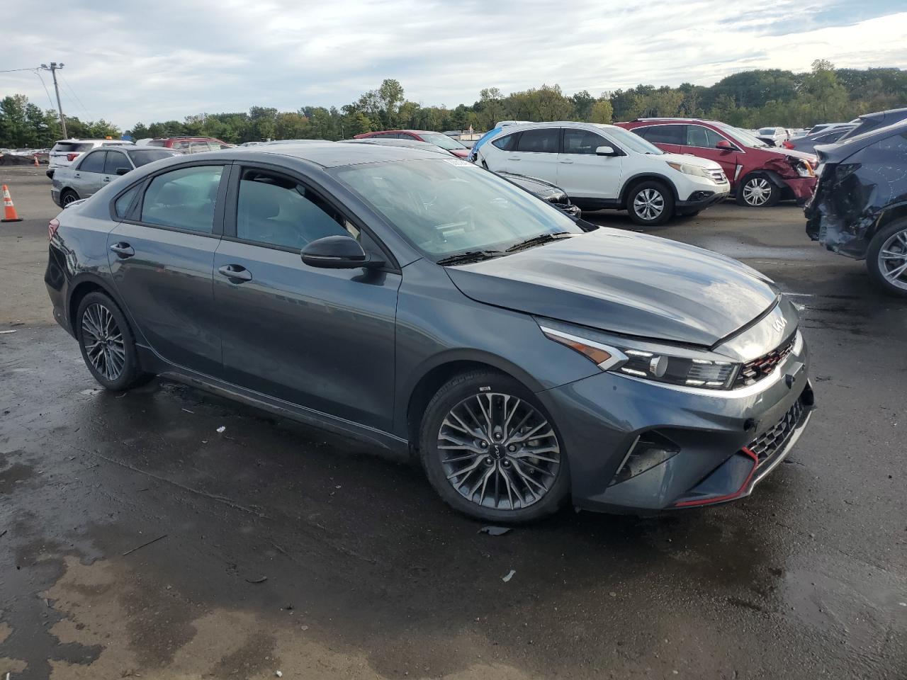 2022 Kia Forte Gt Line - Фото 4