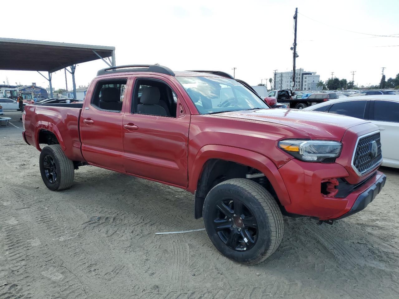 2022 Toyota Tacoma Double Cab - Image 4