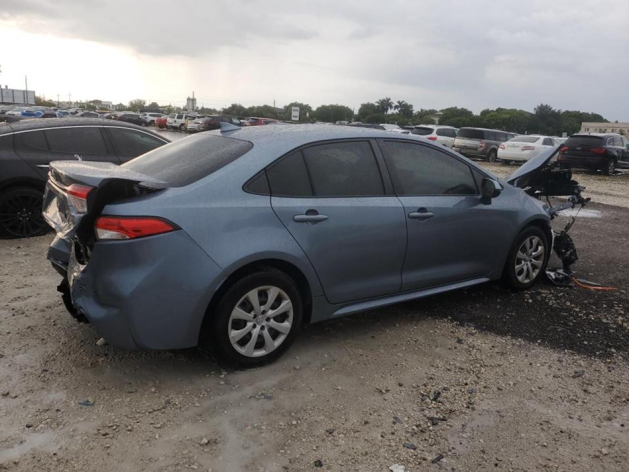 2020 Toyota Corolla Le - Фото 3