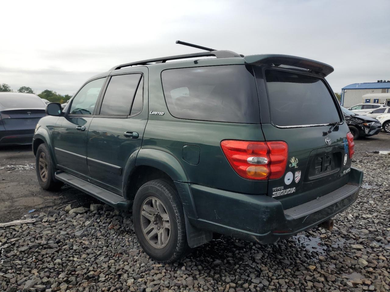 2004 Toyota Sequoia Limited - Image 2