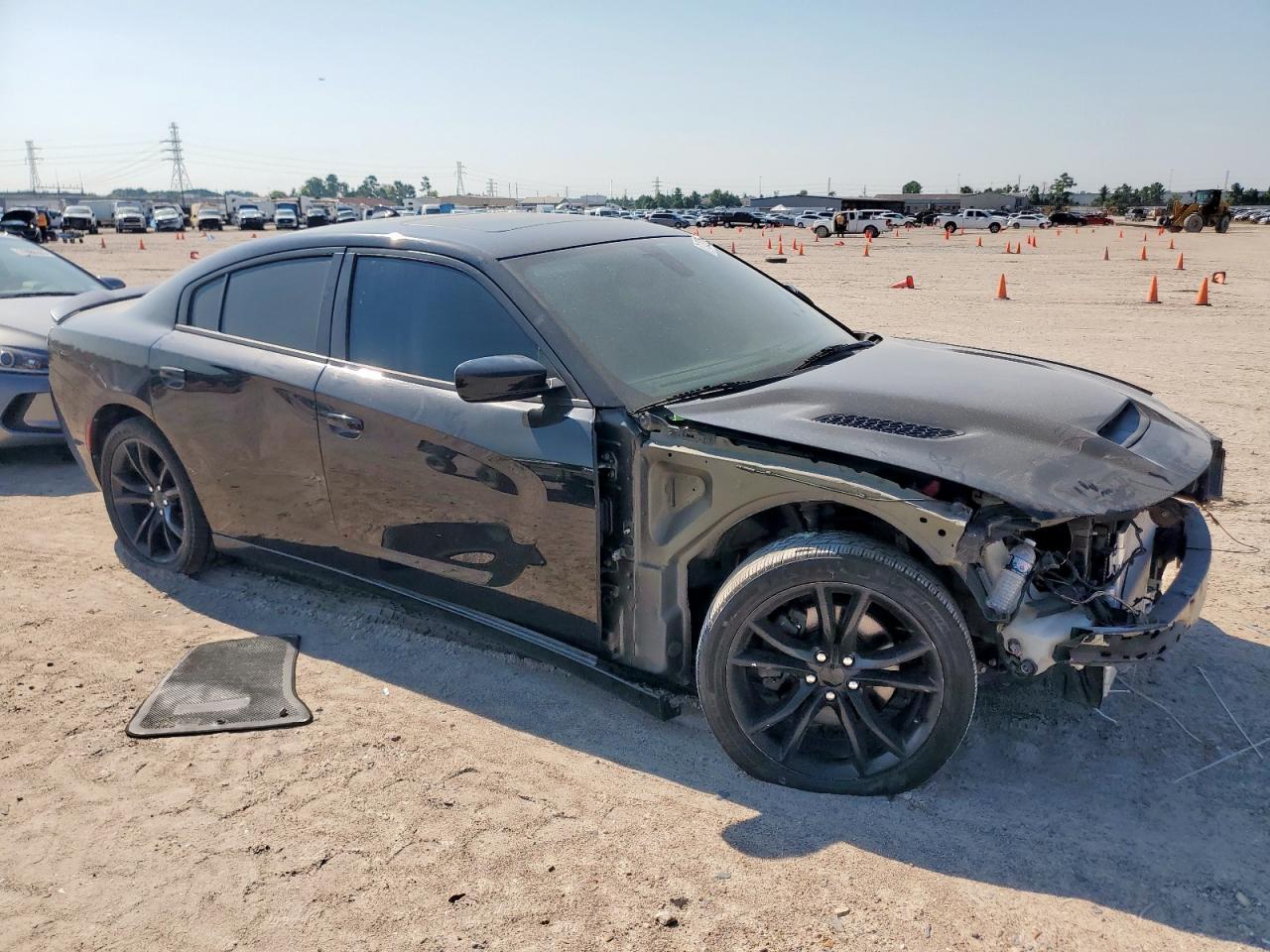 2016 Dodge Charger R/T - Фото 4
