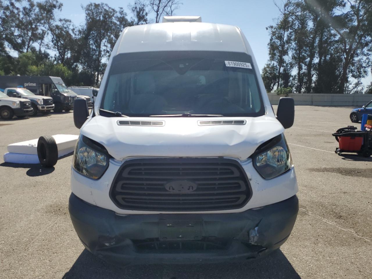2016 Ford Transit T- - Refrigerated Delivery Van - Image 5