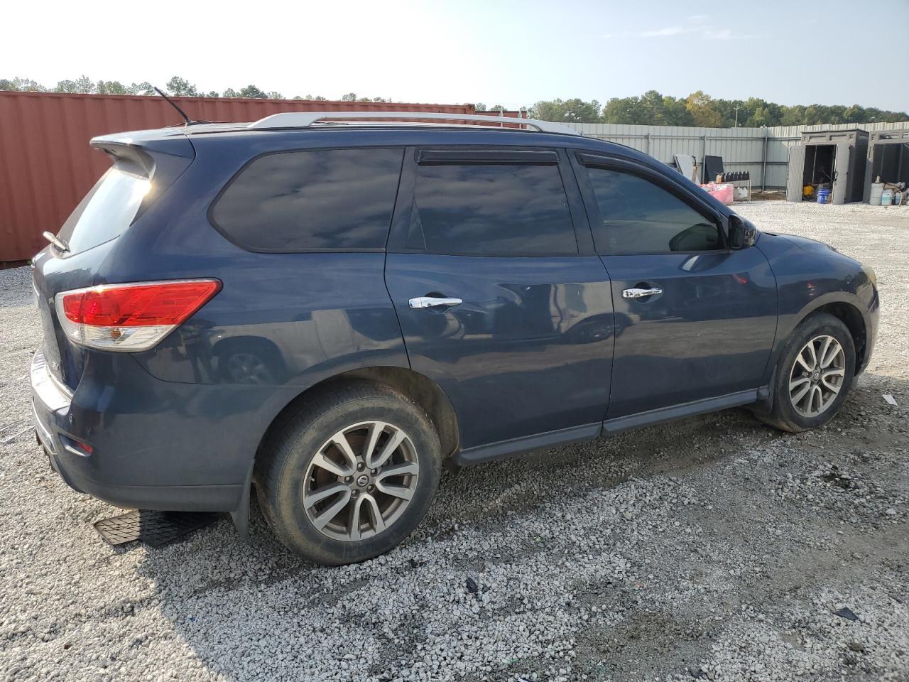 2014 Nissan Pathfinder S - Фото 3
