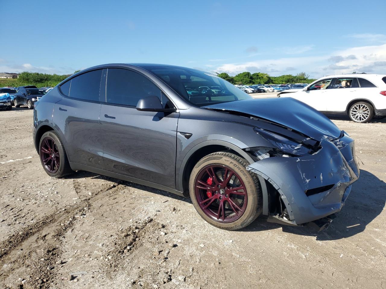 2022 Tesla Model Y - Фото 4