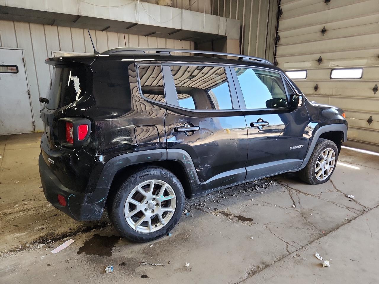 2020 Jeep Renegade Latitude - Фото 3