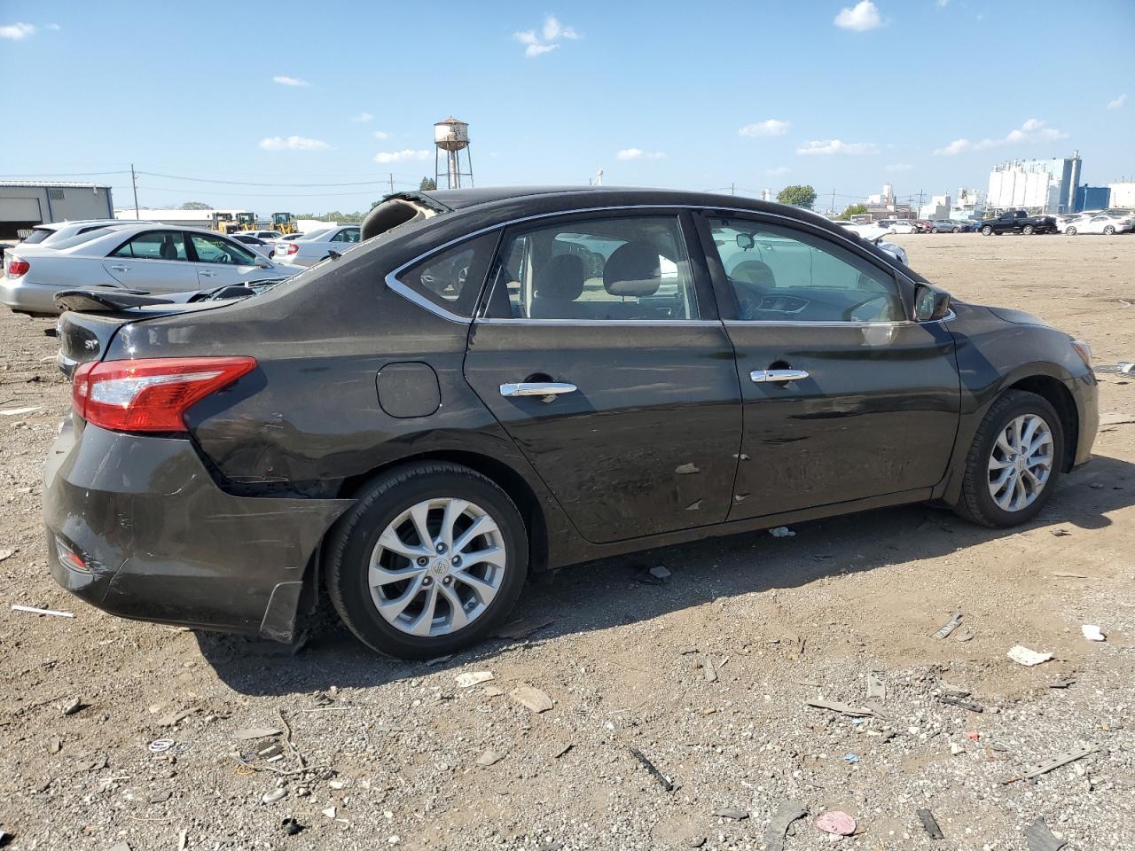 2018 Nissan Sentra S - Фото 3