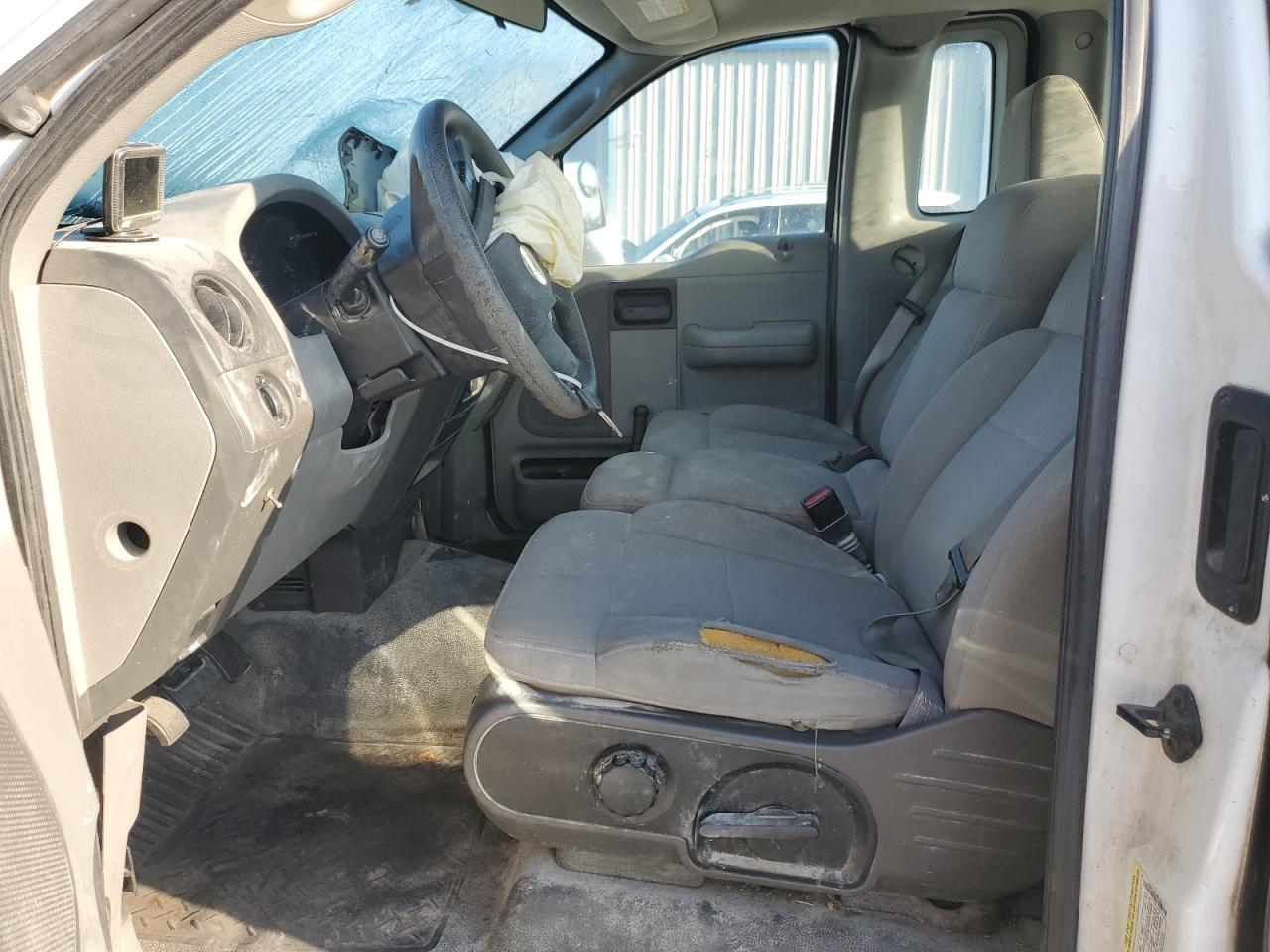 2005 Ford F150 - Фото 7