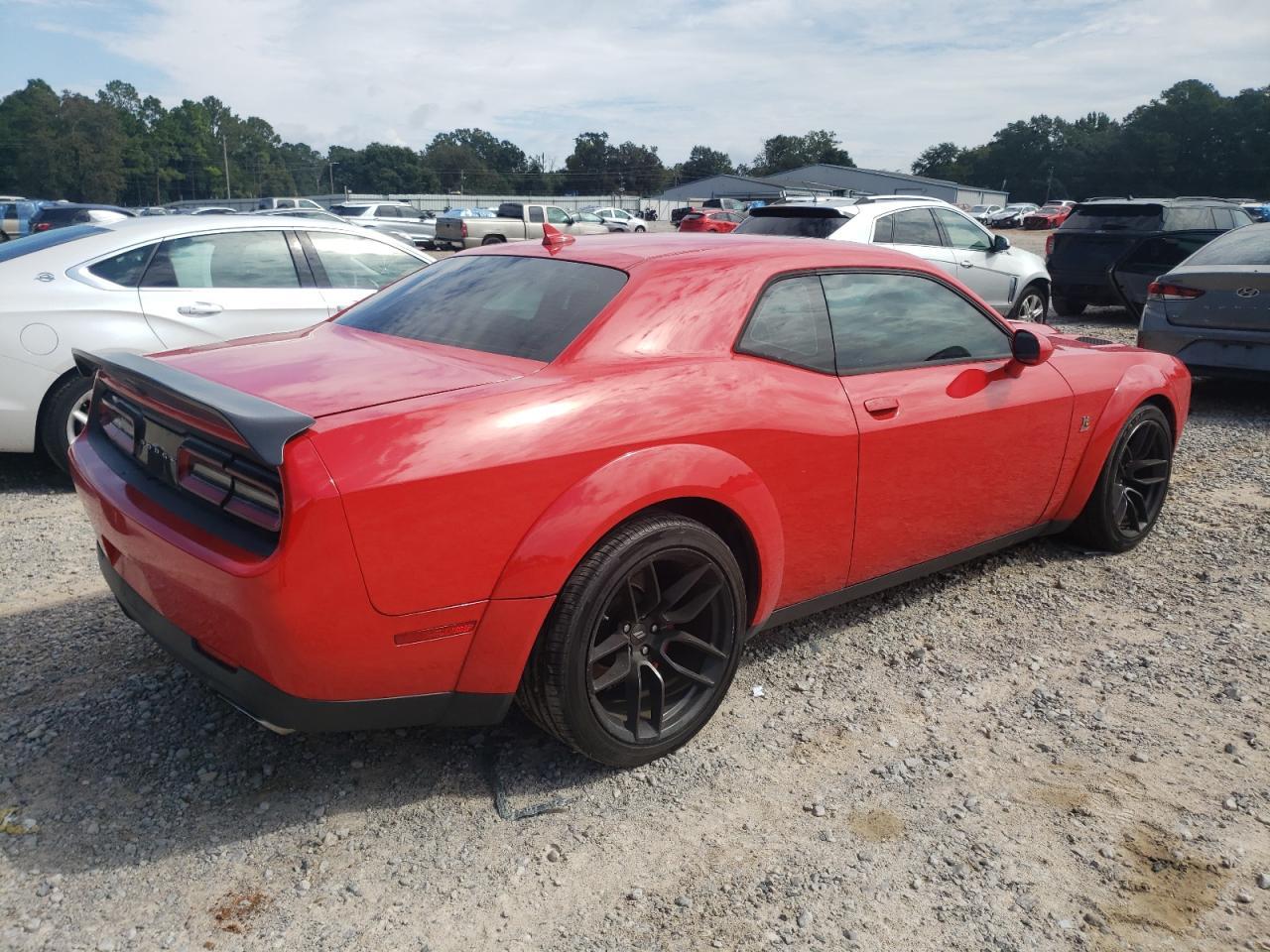 2019 Dodge Challenger - Image 3