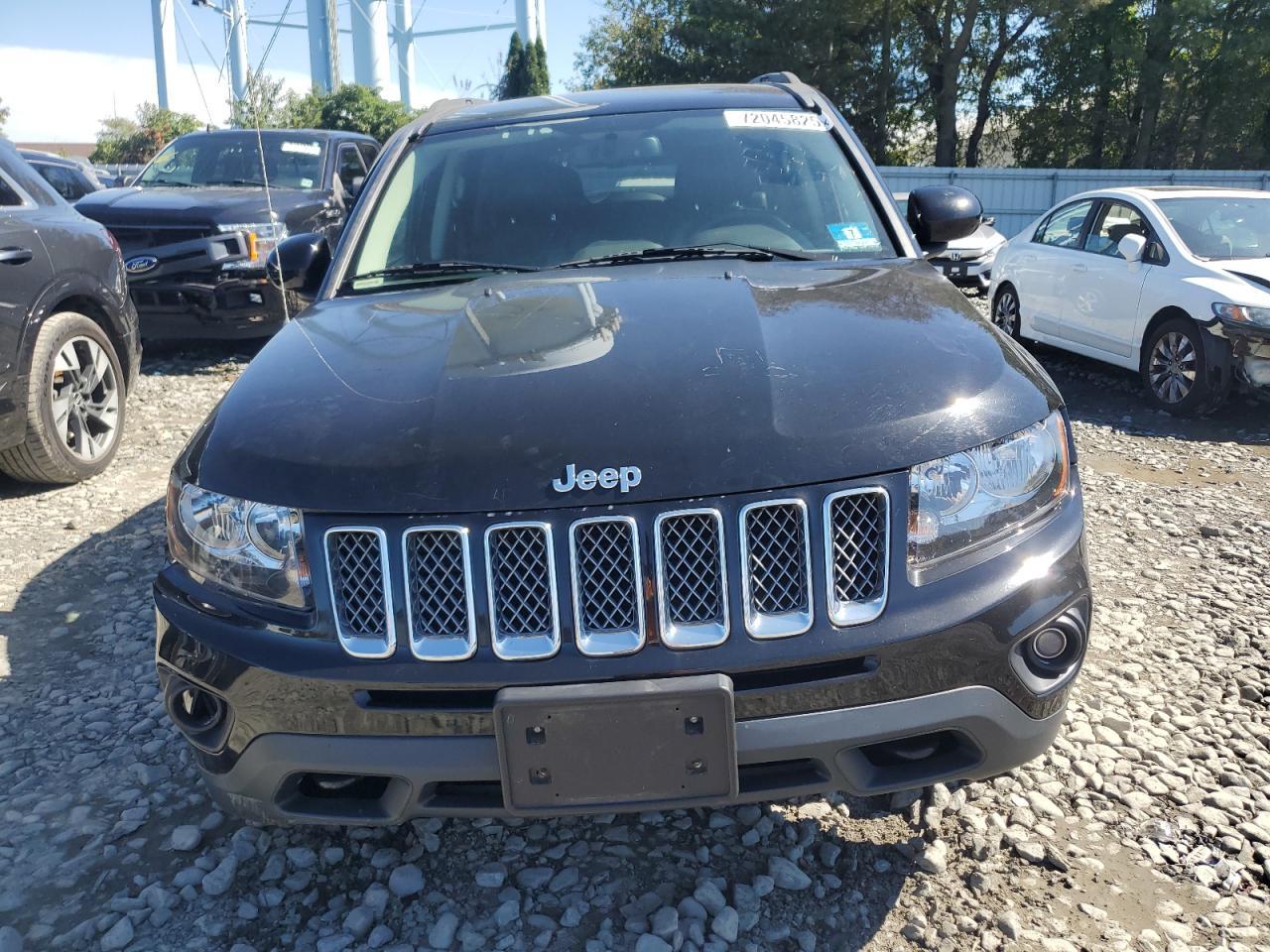 2016 Jeep Compass Latitude - Image 5