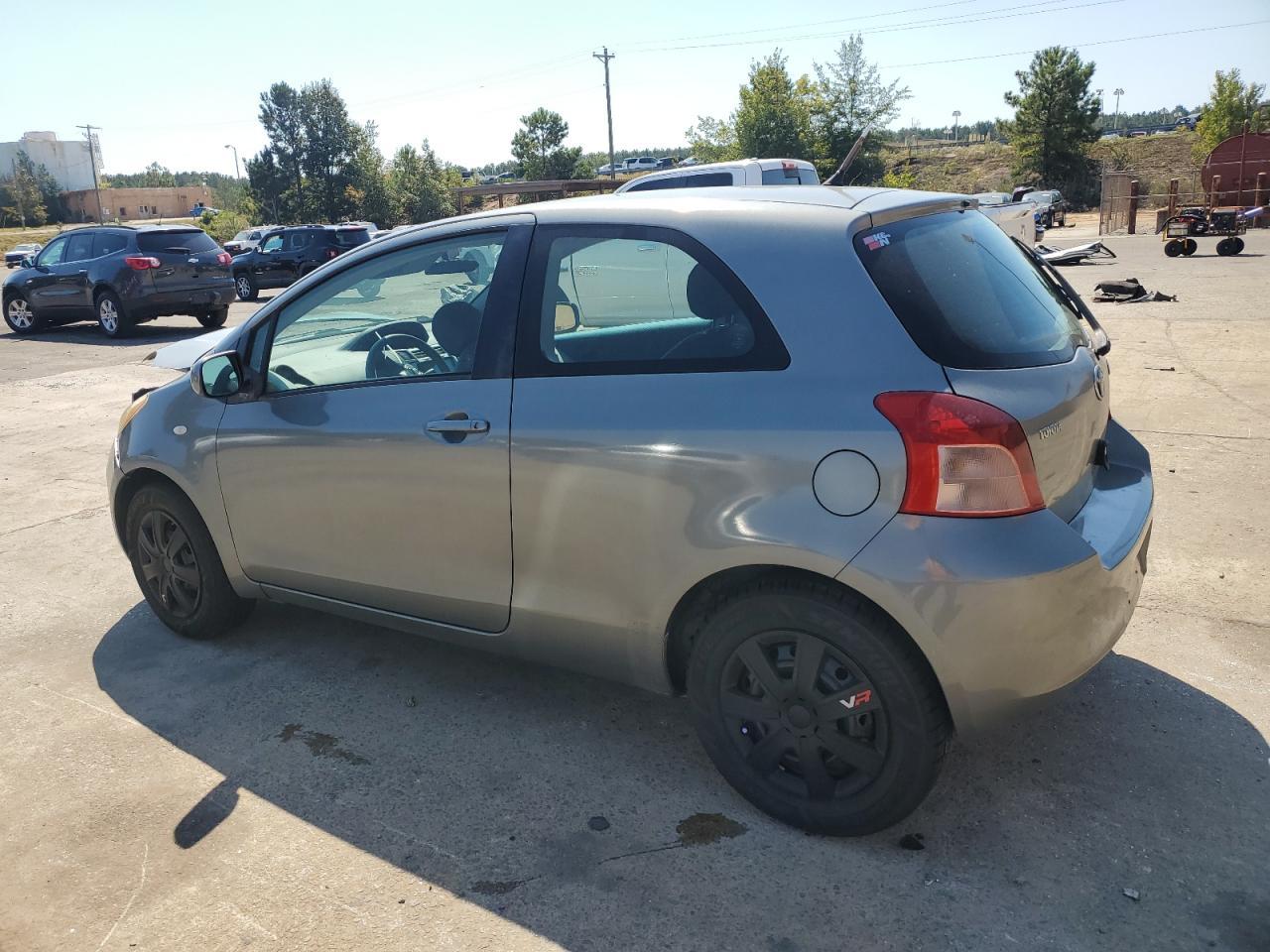 2007 Toyota Yaris - Фото 2
