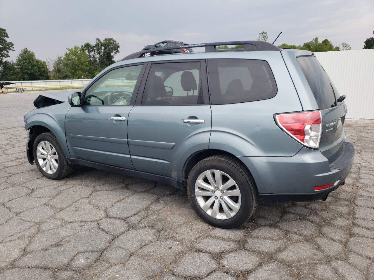 2012 Subaru Forester Limited - Фото 2