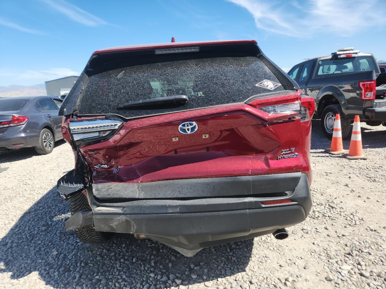 2023 Toyota Rav4 Hybrid Xle - Image 6