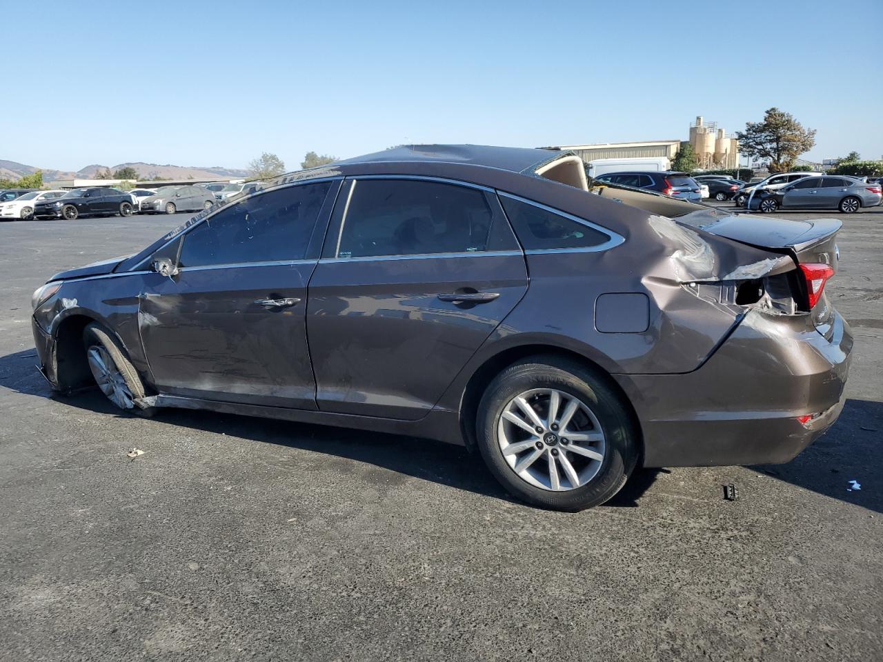 2015 Hyundai Sonata Se - Фото 2