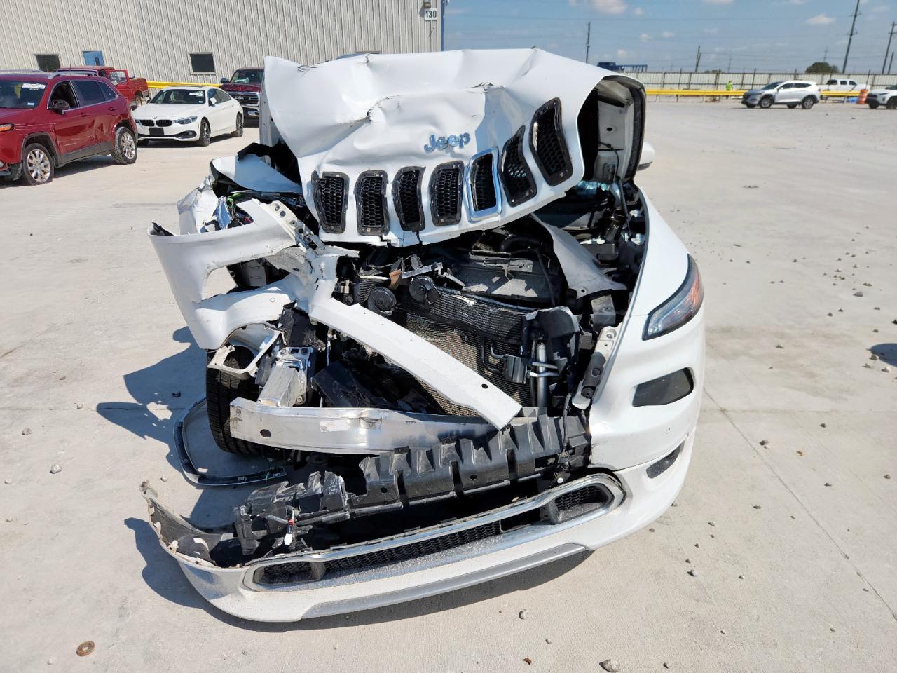 2017 Jeep Cherokee Overland - Фото 5