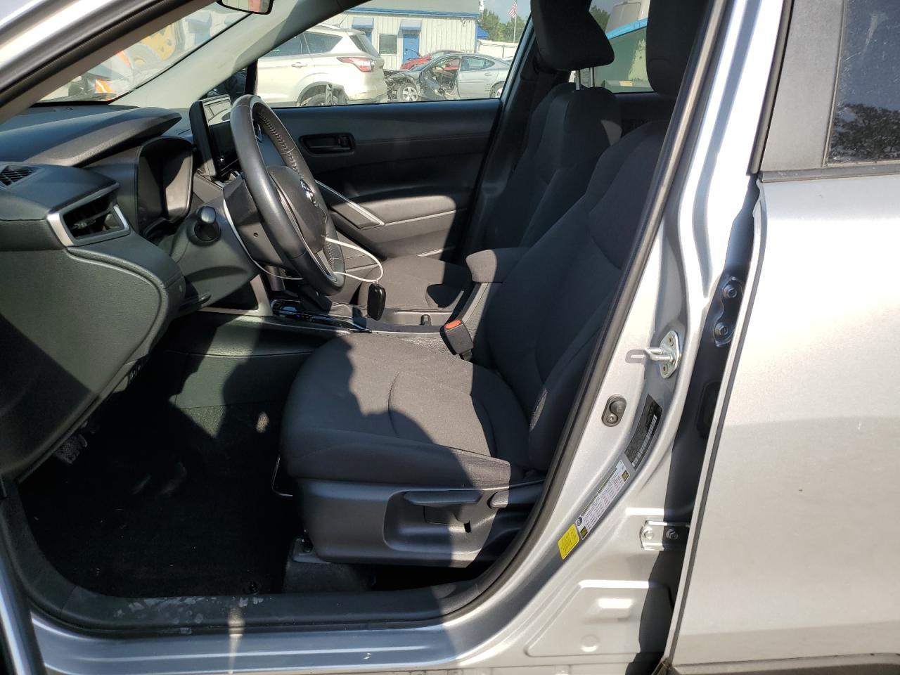 2023 Toyota Corolla Cross Le - Фото 7