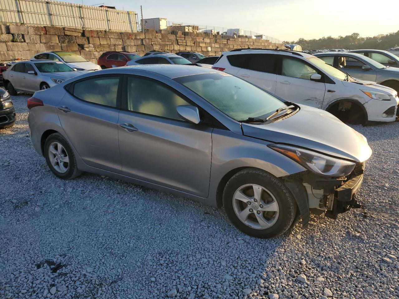 2015 Hyundai Elantra Se - Image 4
