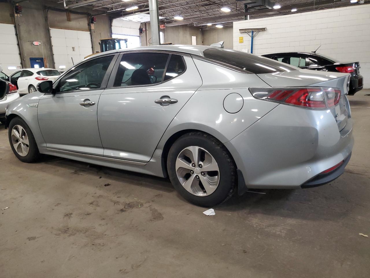 2015 Kia Optima Hybrid - Фото 2