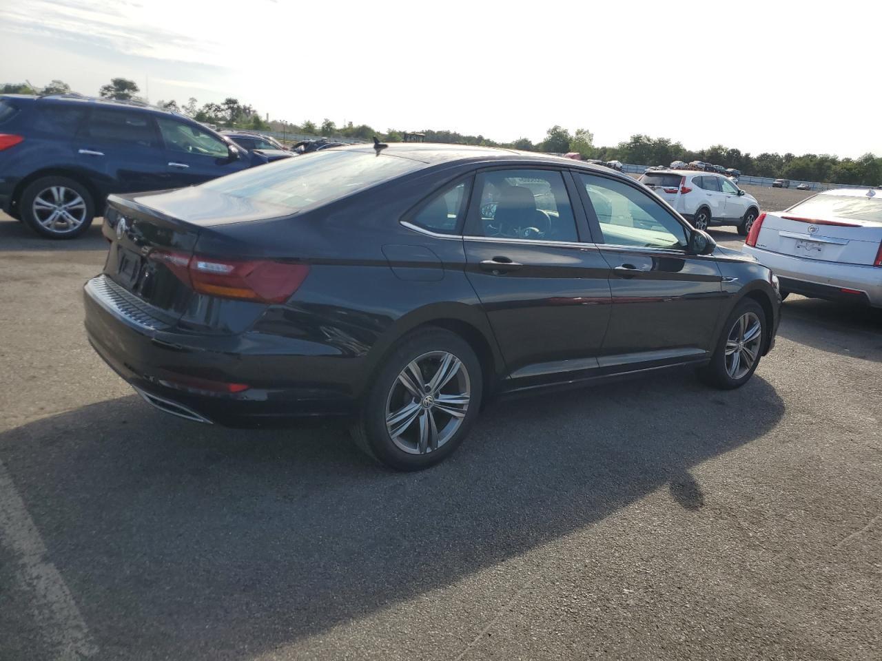 2019 Volkswagen Jetta S - Фото 3
