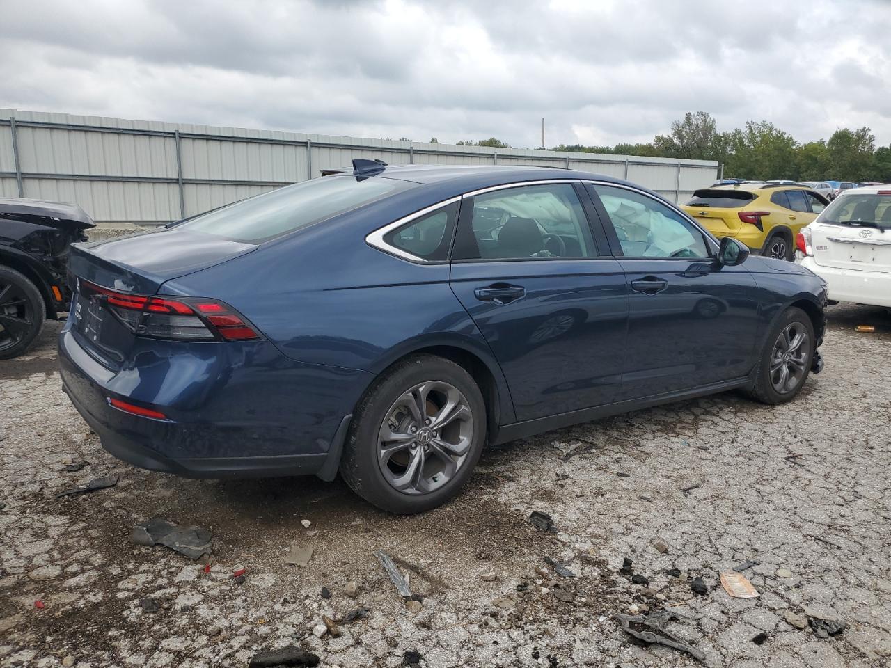 2024 Honda Accord Ex - Image 3